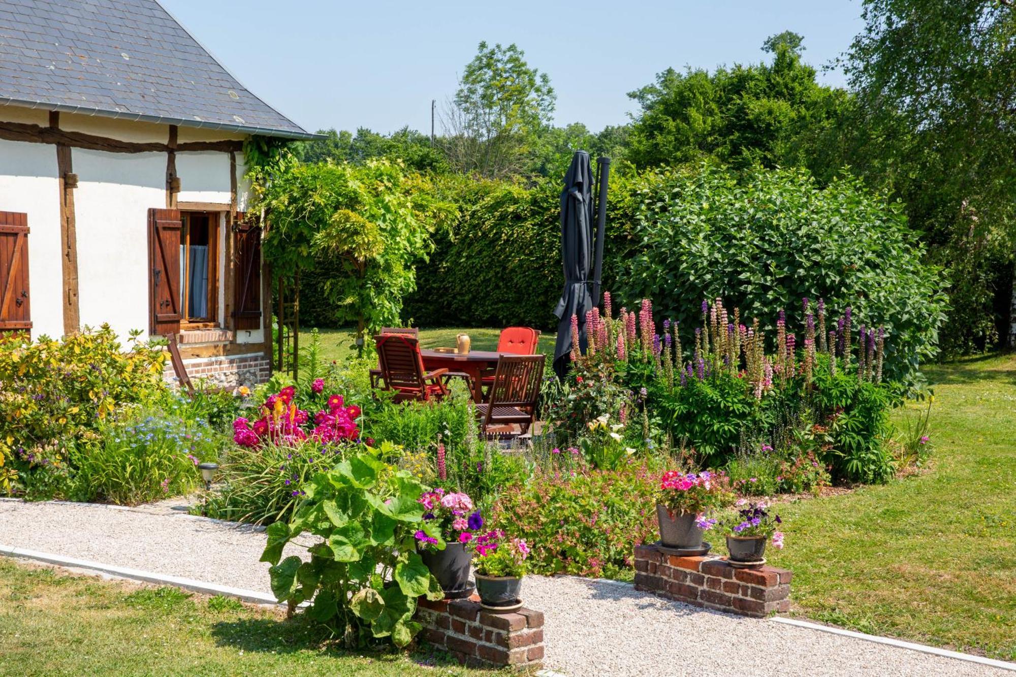 L'Etape Normande Bed & Breakfast Montroty  Ngoại thất bức ảnh